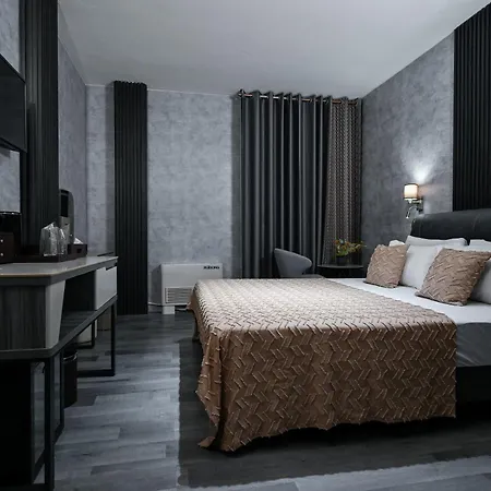 Grey Star Hotel 4*